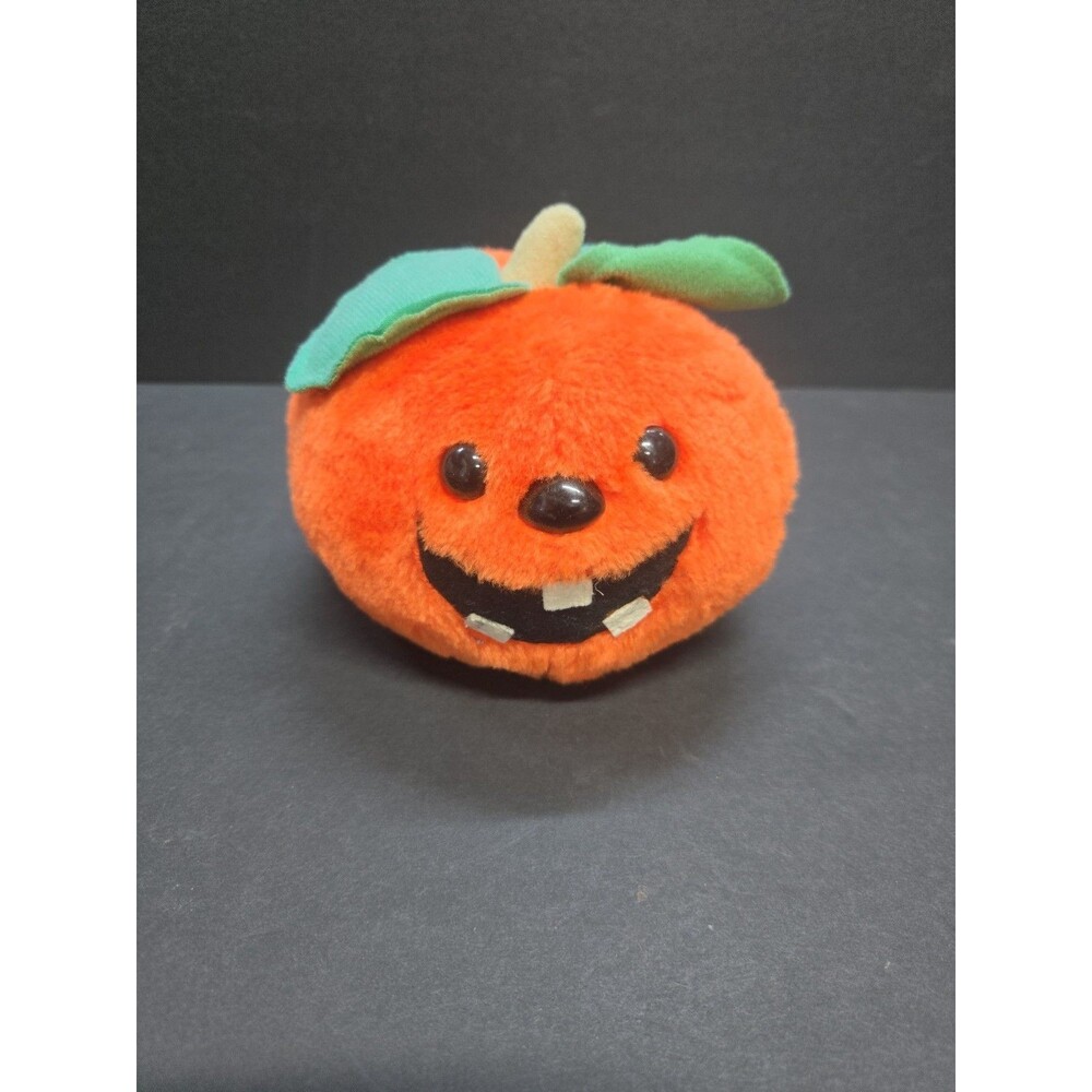 Vintage Russ Berrie Plush Stuffed Toy Cute Halloween Jack O Lantern Decor